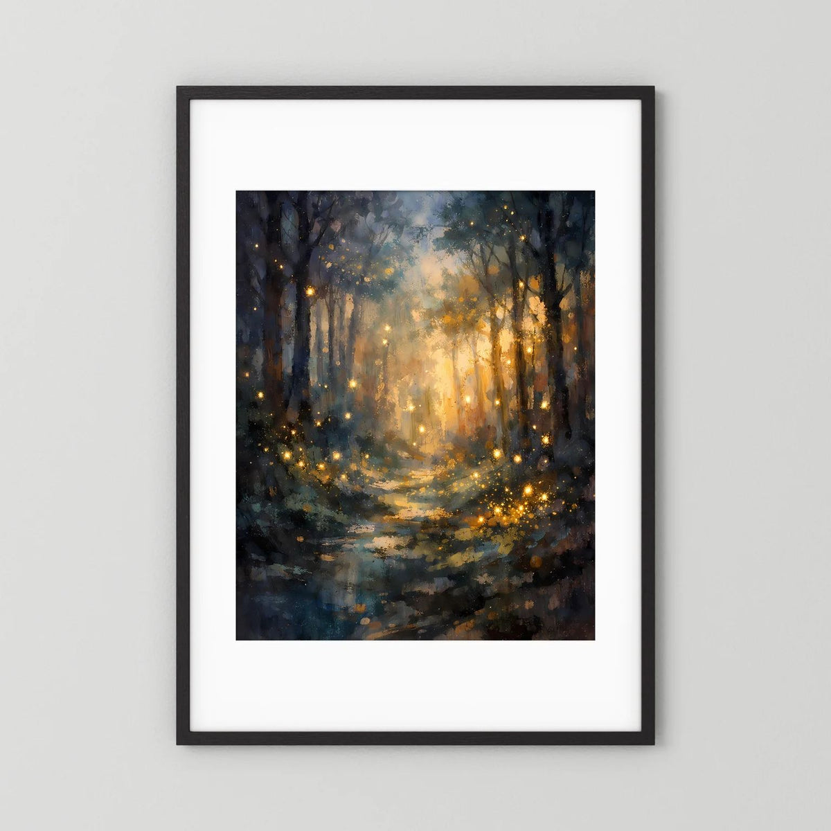 Wandbild Hochformat mit dunklem Waldweg, goldenen Lichtpunkten und weißem Passepartout