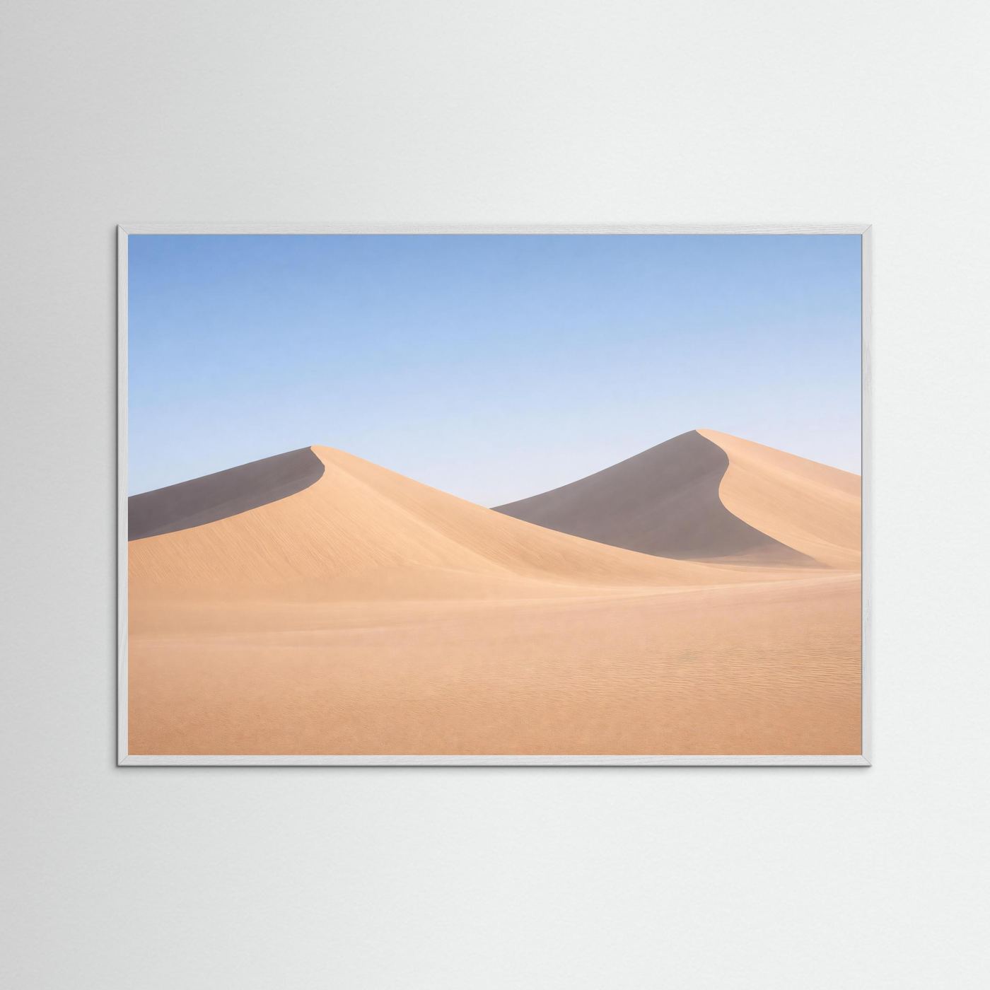 Minimalistische Sanddünen in der Wüste | Abstrakte Natur & Minimal Art Poster Querformat