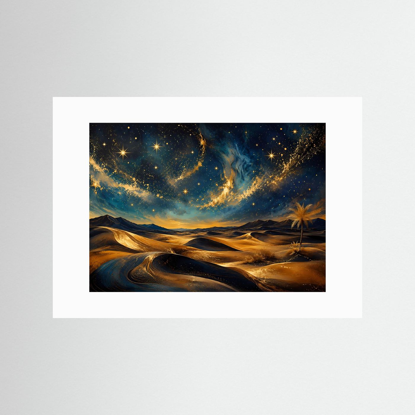 Sternenhimmel über der Wüste Poster Querformat | Abstrakte Nachtlandschaft in Blau & Gold | Modernes Panorama Wandbild