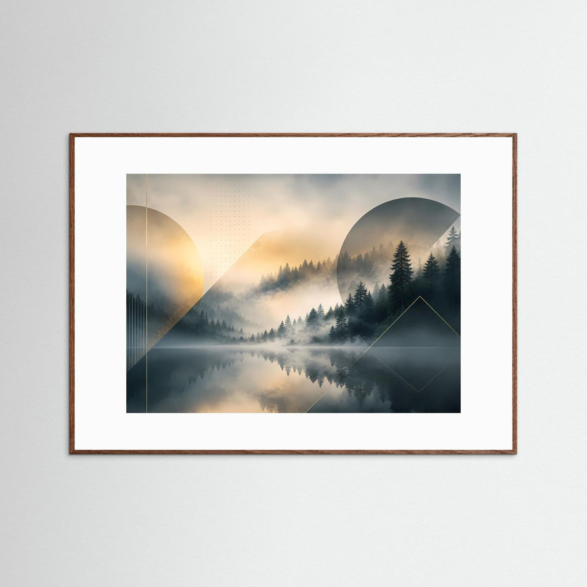 Querformatposter: Landschaft mit See, Bergen und Wald im Nebel, braun gerahmt