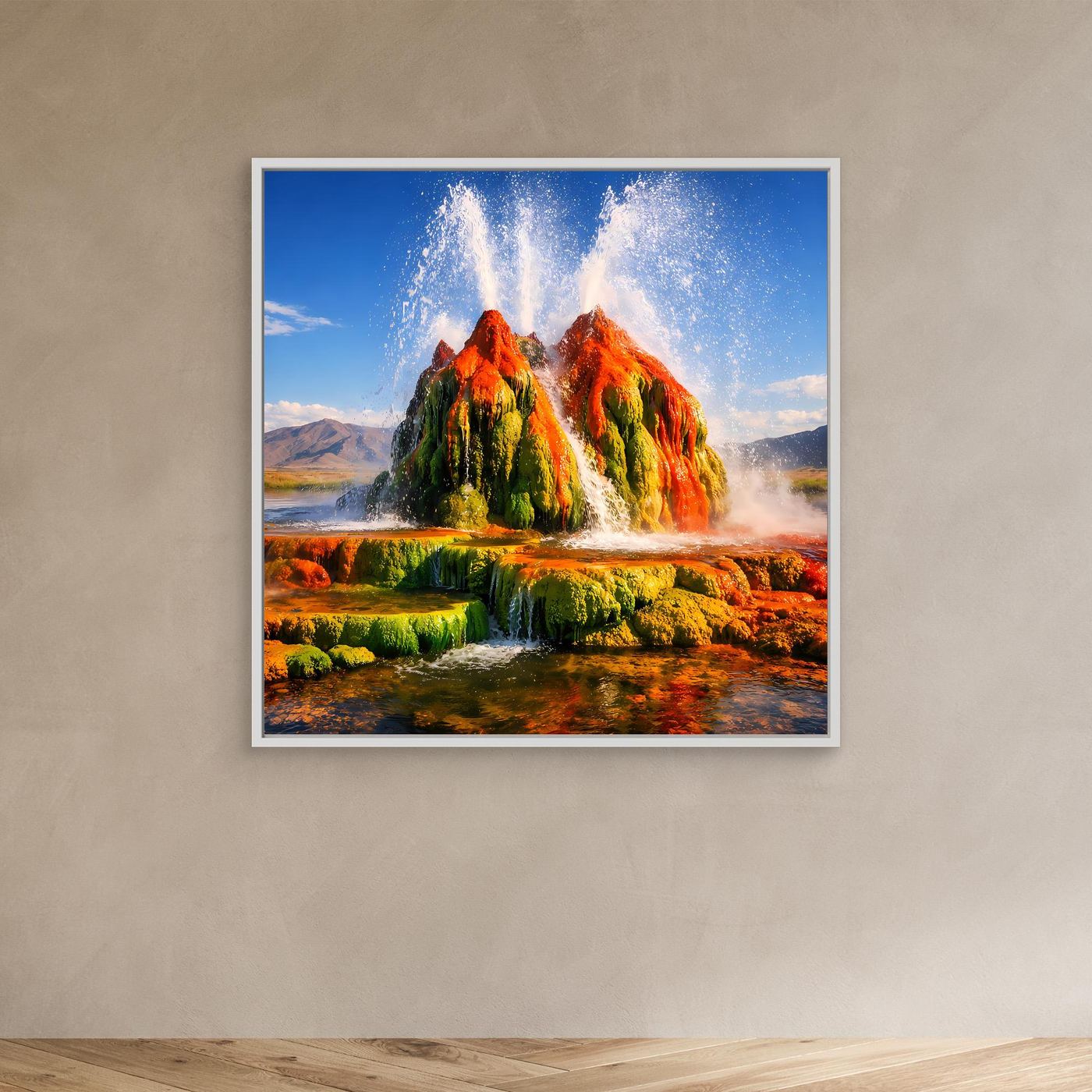 Leinwandbild mit Geysir-Motiv und weißem Rahmen, farbige Felsen und Fontänen