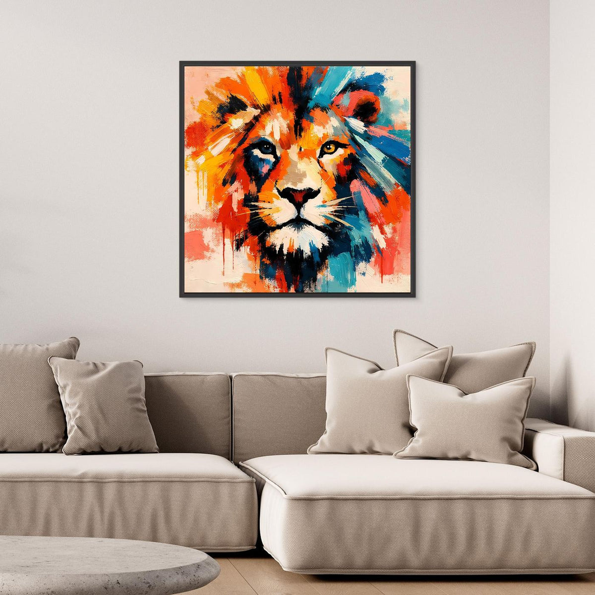 Quadratisches Leinwandbild mit abstraktem Löwenkopf, orange und blau, mit schwarzem Rahmen