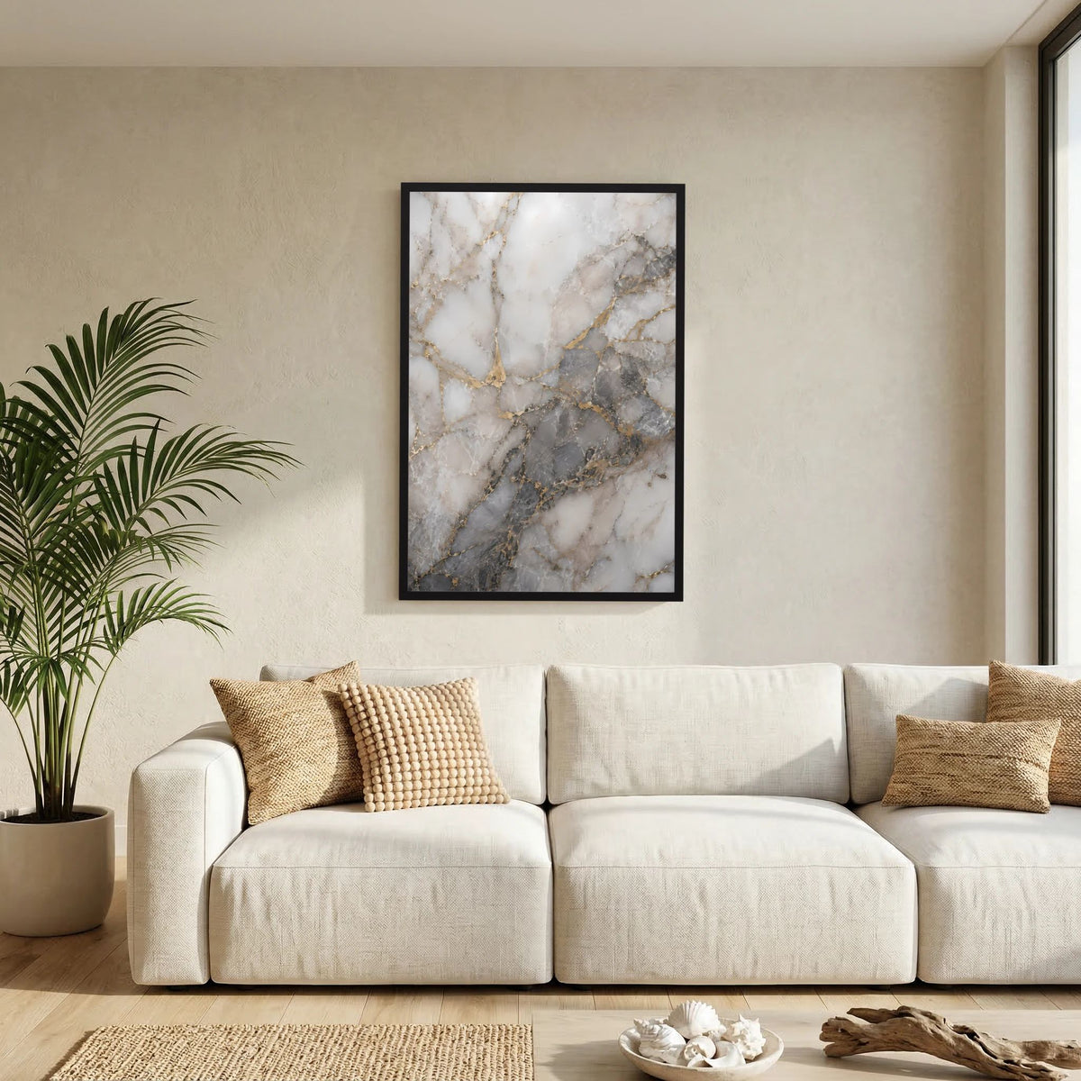 Gerahmtes Poster im Hochformat mit marmorierter Steinoptik, Weiß, Grau und Goldadern