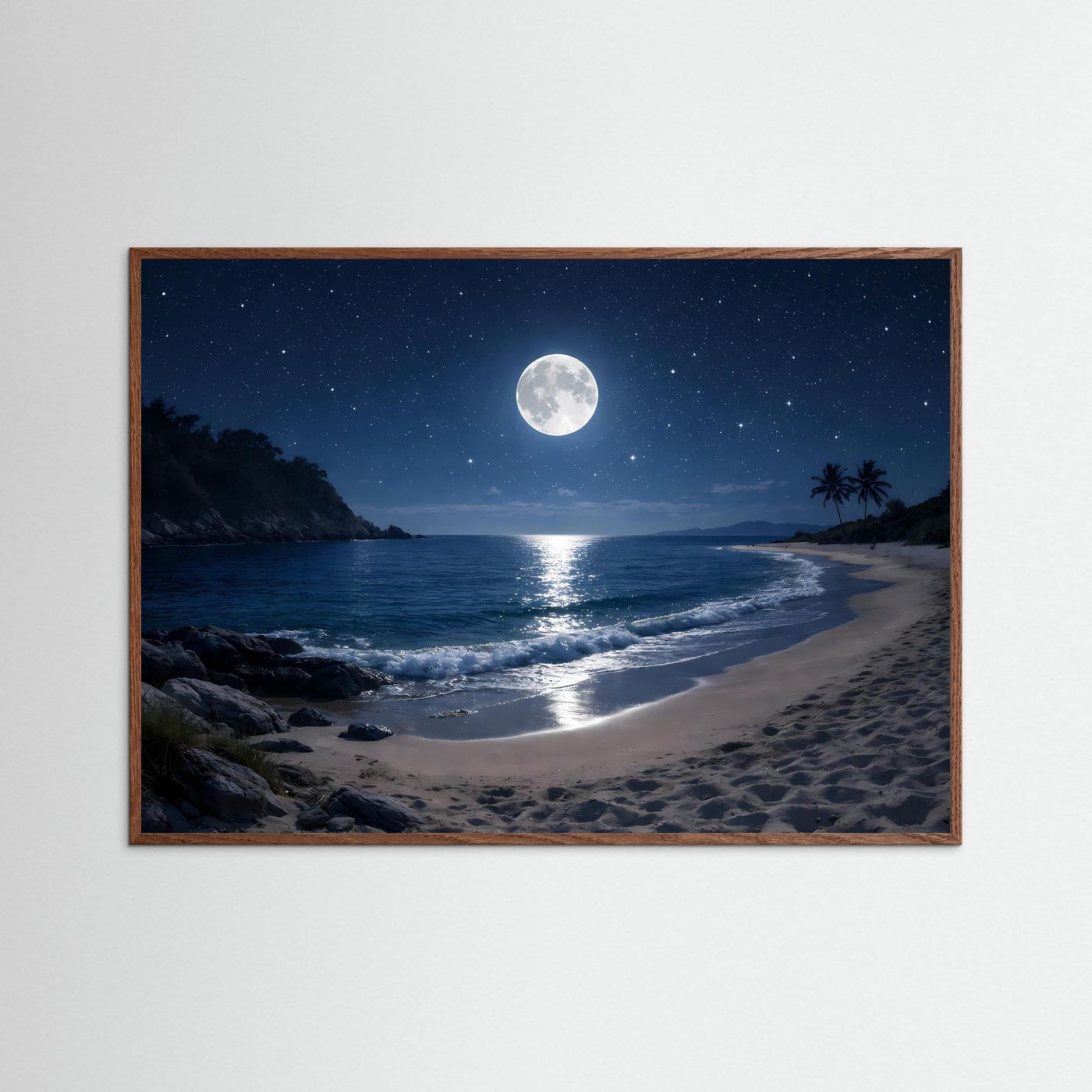Poster Querformat: Mond über Sandstrand bei Nacht, brauner Holzrahmen