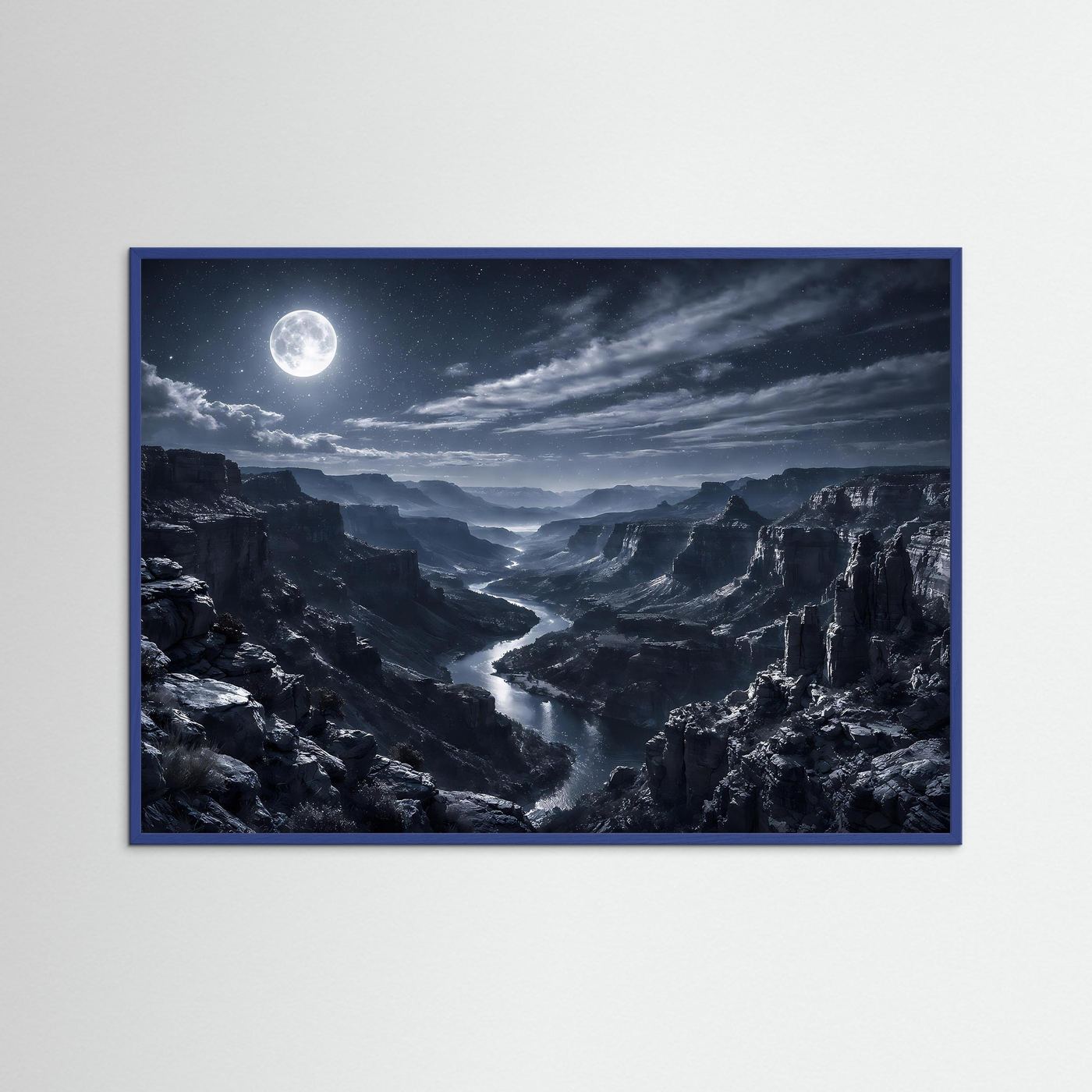 Poster mit Mond über Canyon bei Nacht, dunkler Fluss, blauer Rahmen