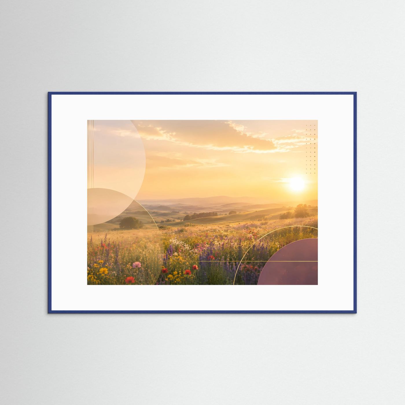 Blühende Sommerwiese im Goldenen Sonnenuntergang | Romantische Landschaft mit Wildblumen, sanften Hügeln und warmem Abendlicht | Moderne Natur Wandkunst im Querformat