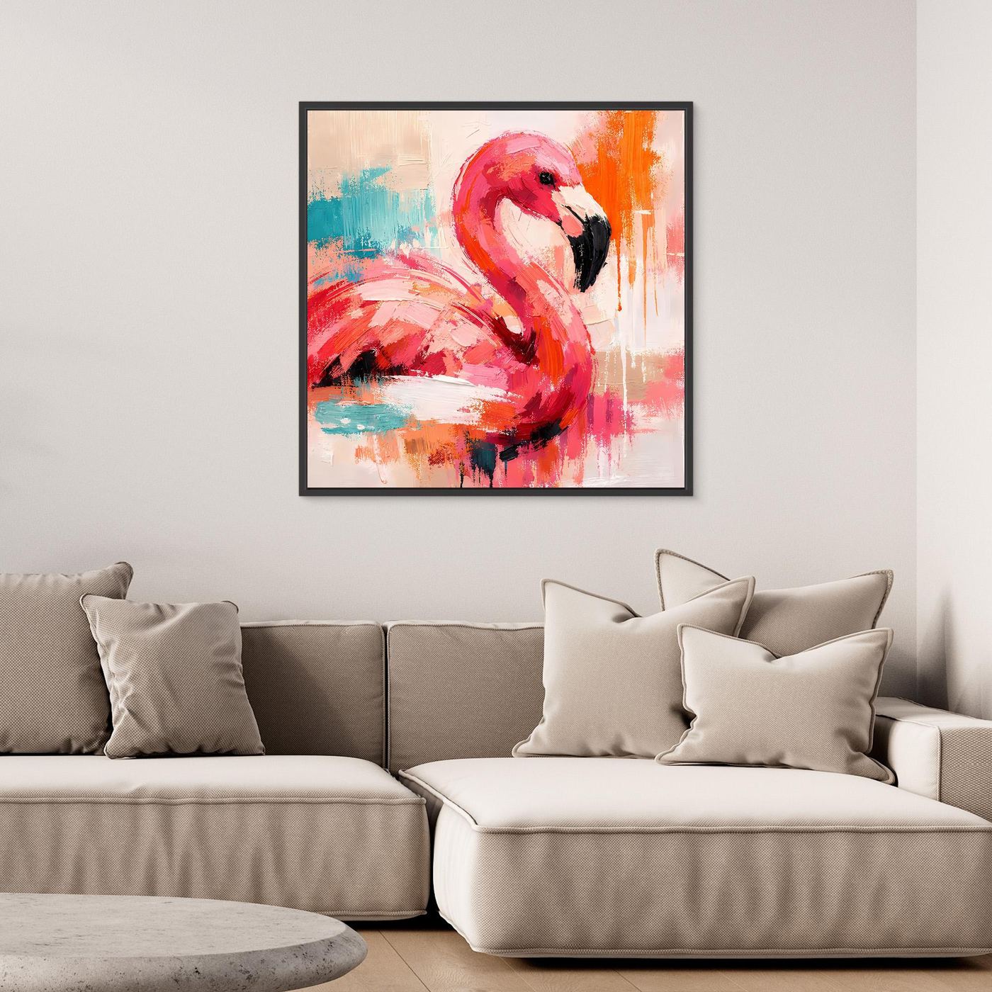 Wandbild mit abstraktem Flamingo in Pink und Orange, schwarzer Rahmen.