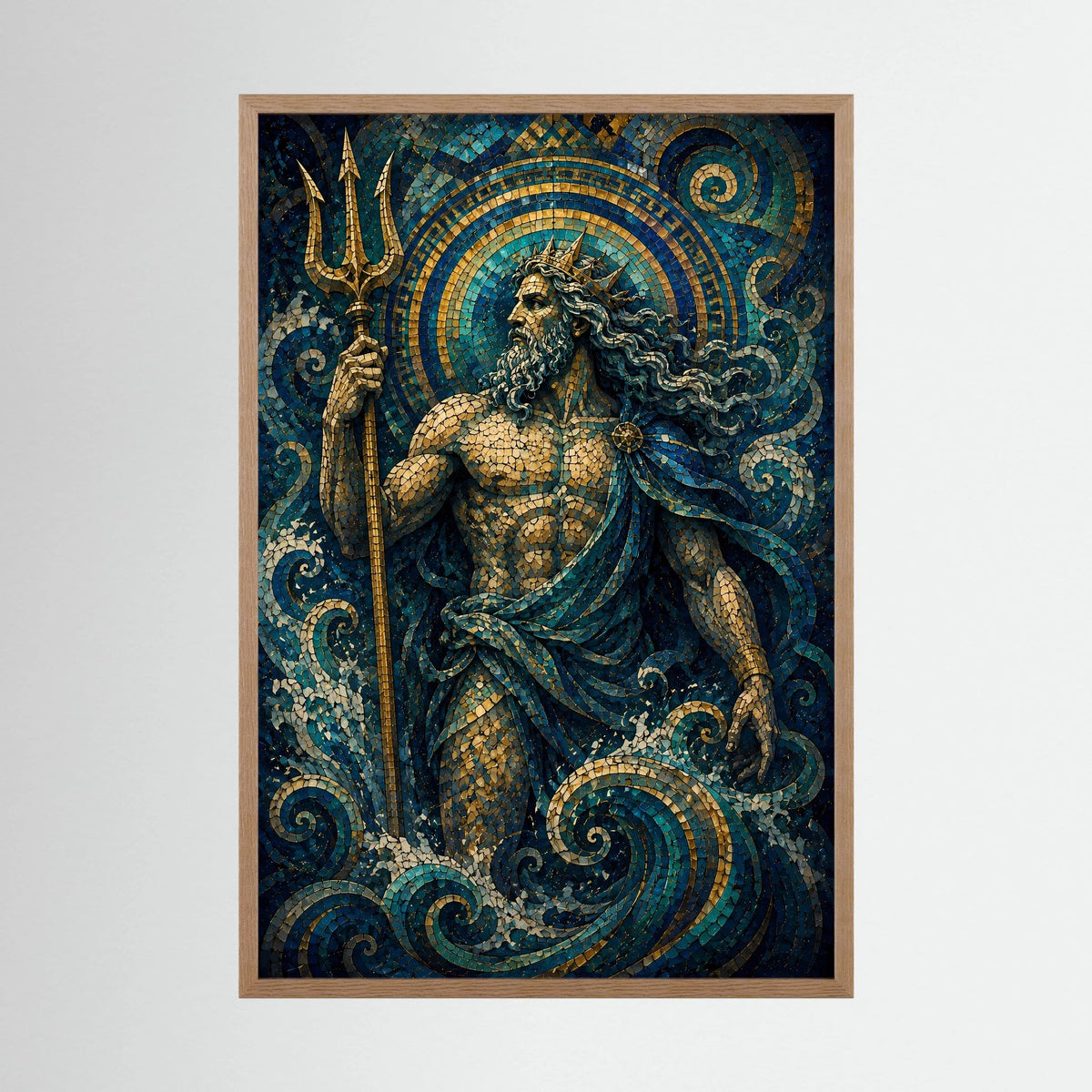Poster im Holzrahmen in Naturton mit Poseidon-Mosaik und goldenem Dreizack