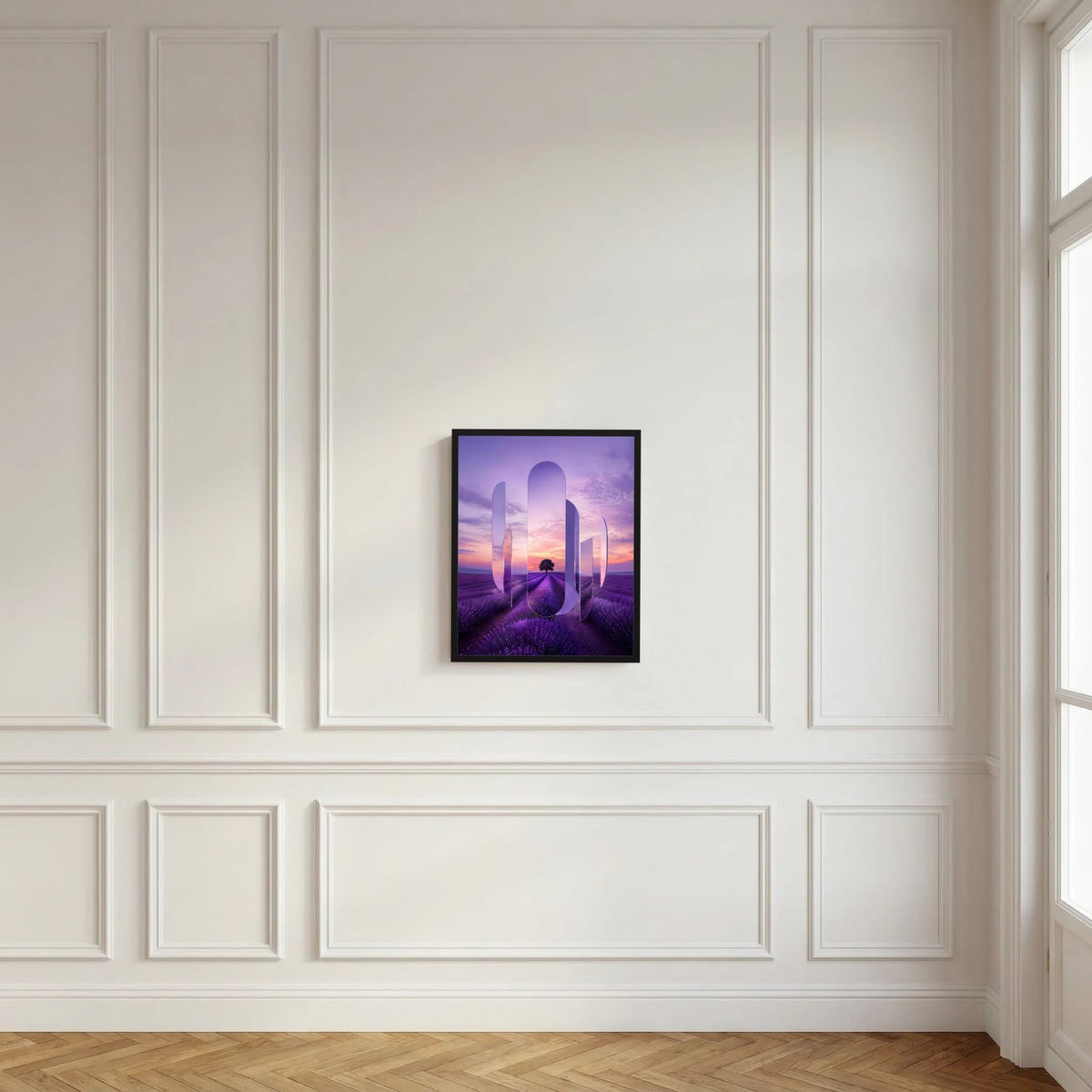 Kunstposter im Hochformat im schwarzen Rahmen: violettes Lavendelfeld mit futuristischen Formen