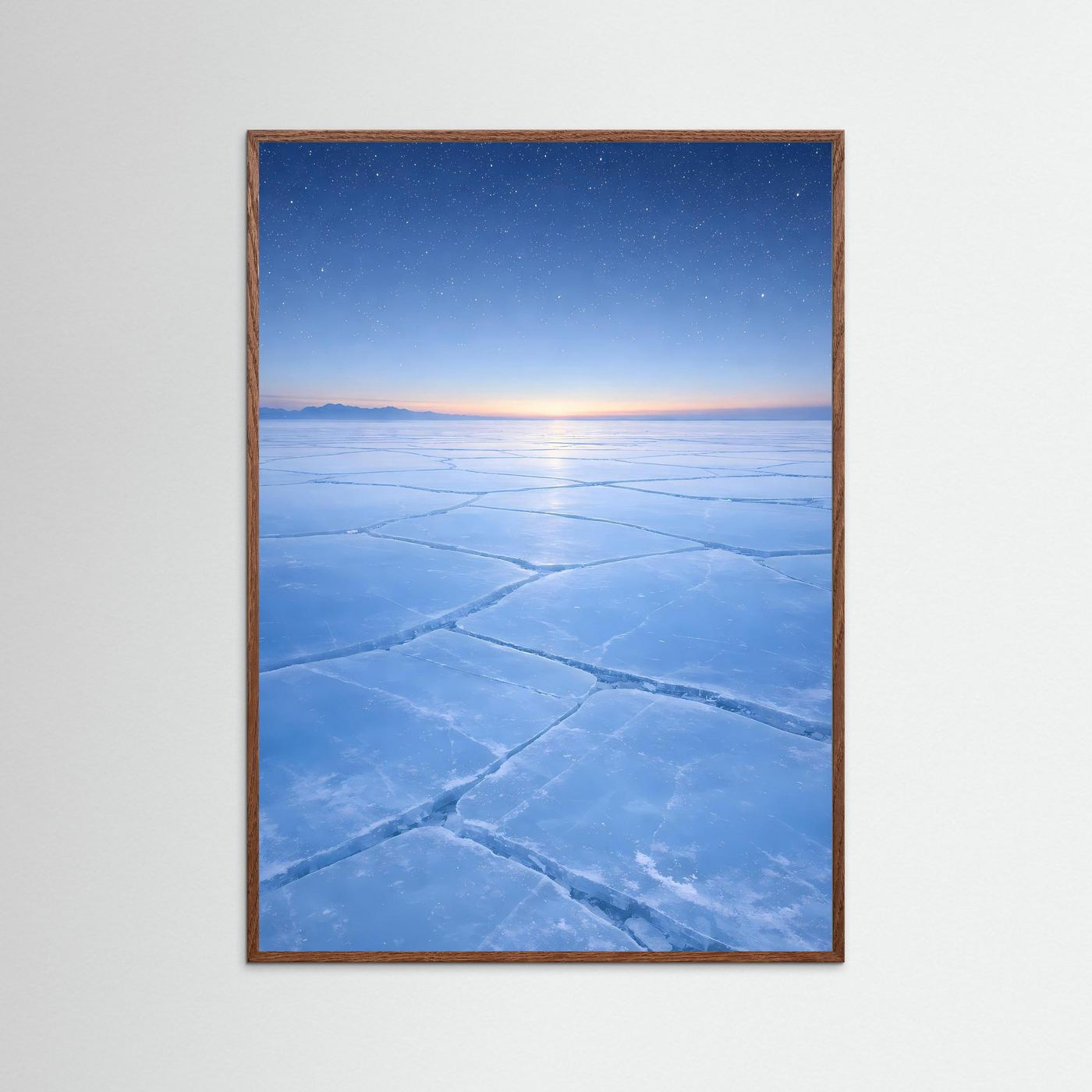 Hochformatiges Poster mit blauem Eis im rosafarbenen Holzrahmen, Sonnenaufgang.
