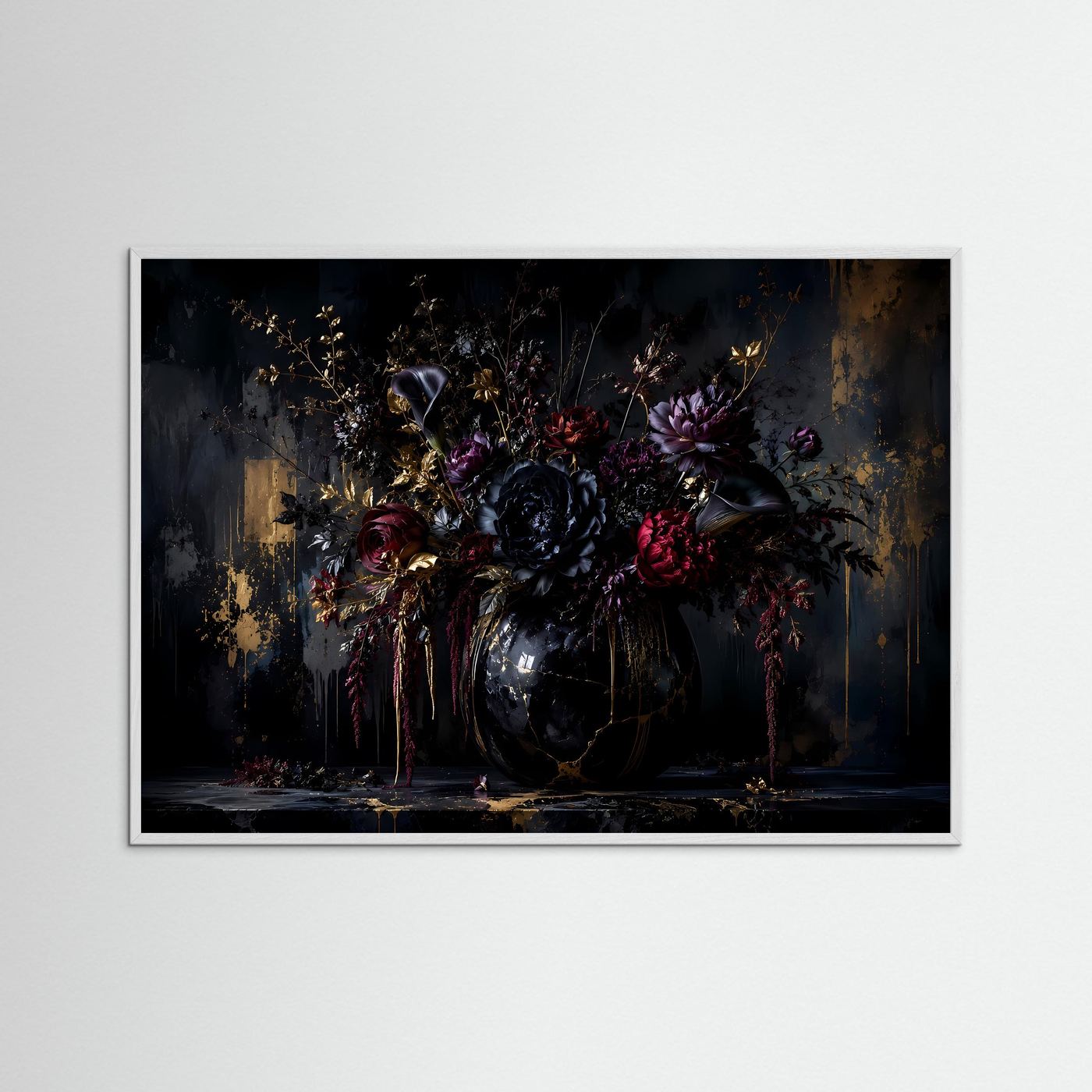 Dunkles Blumenarrangement in Gold & Schwarz | Luxuriöses Florales Wandbild Querformat