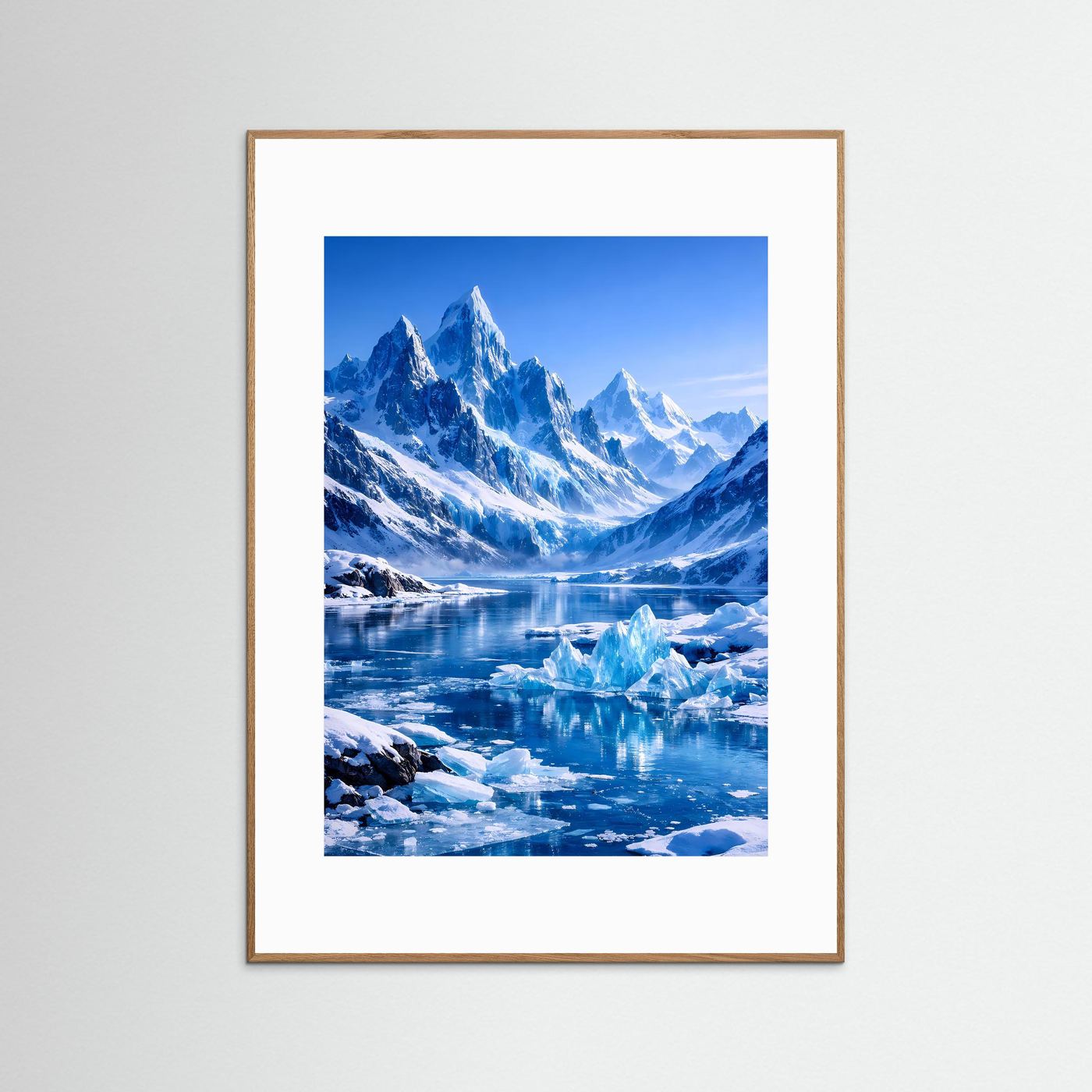 Alpinposter im Hochformat mit Gletscher- und Bergmotiv, goldbraun gerahmt