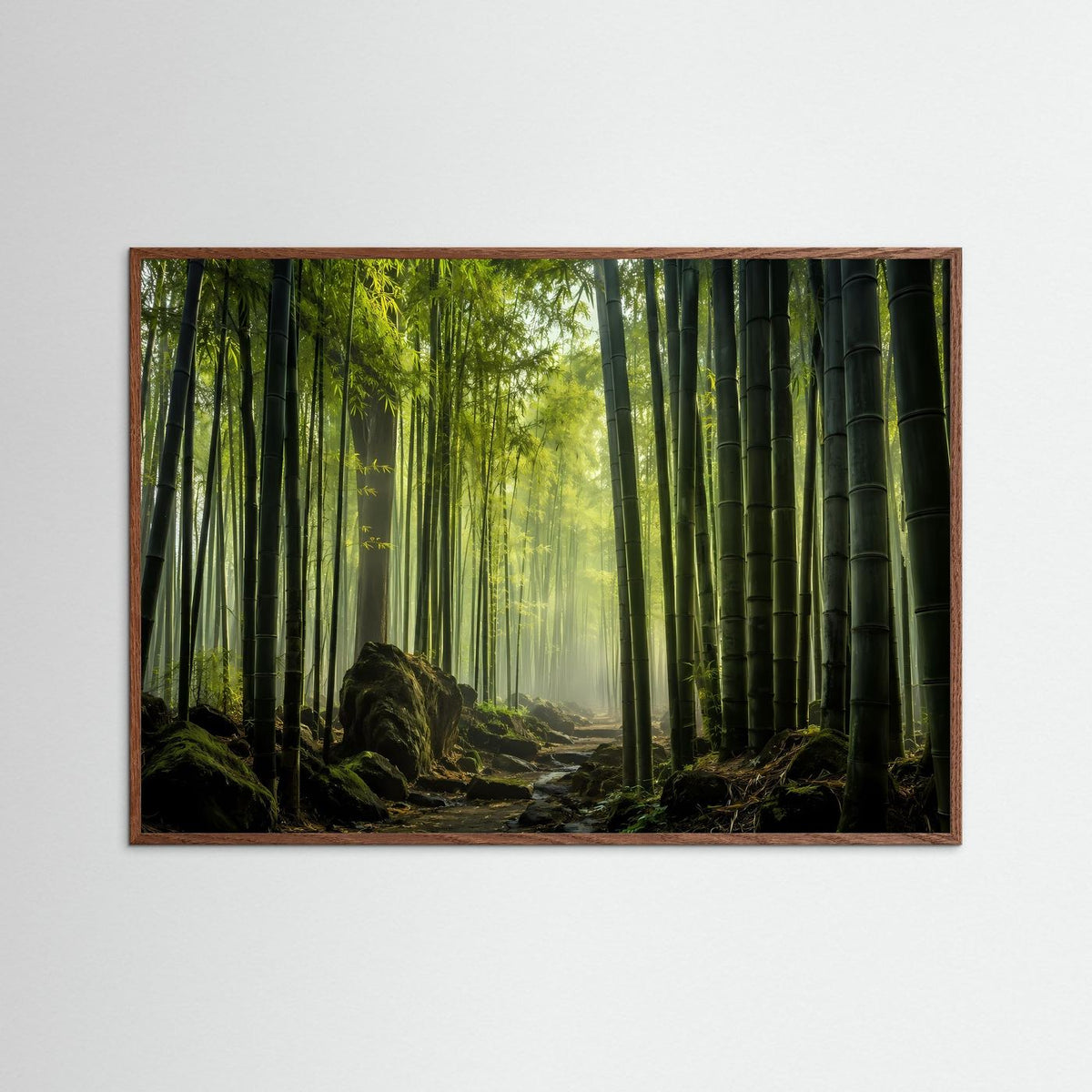 Leinwandbild Bambuswald im Holzrahmen: grüner Urwaldweg, Sonnenlicht in den Bambusstämmen