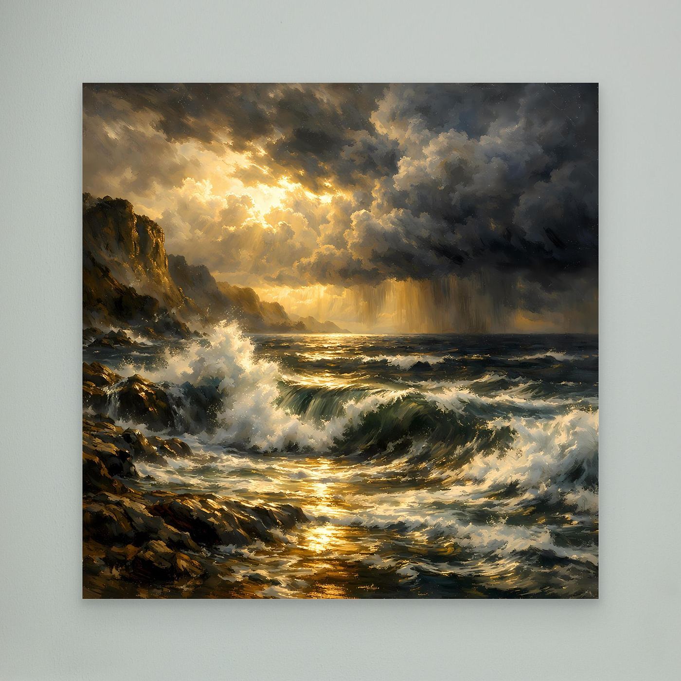 Leinwandbild mit stürmischem Meer, goldener Lichtstimmung, Wellen und Felsen, ohne Rahmen